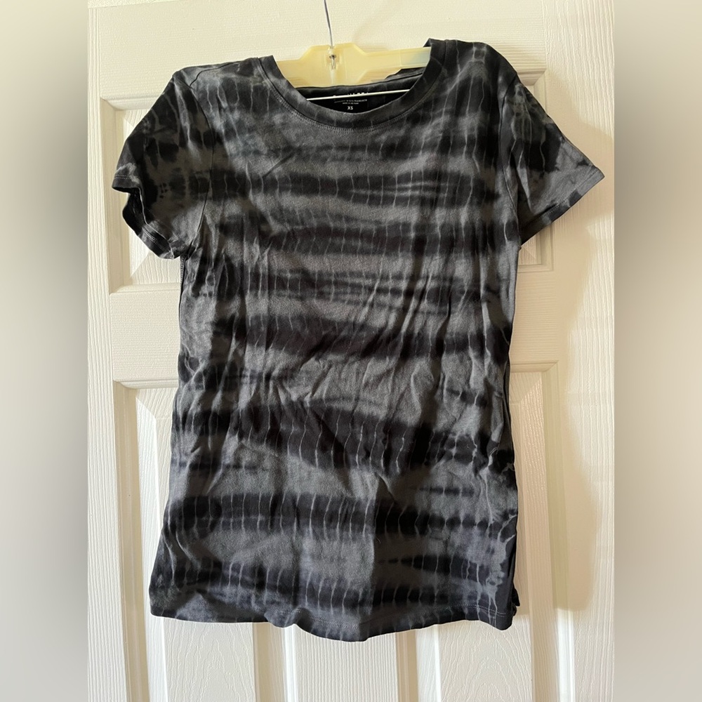 Athleta Tie-Dye Short Sleeve Tee